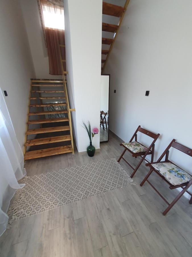 Székesfehérvár Sosto Apartman מראה חיצוני תמונה